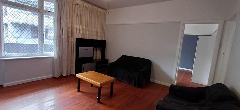 To Let 2 Bedroom Property for Rent in Woodstock Western Cape